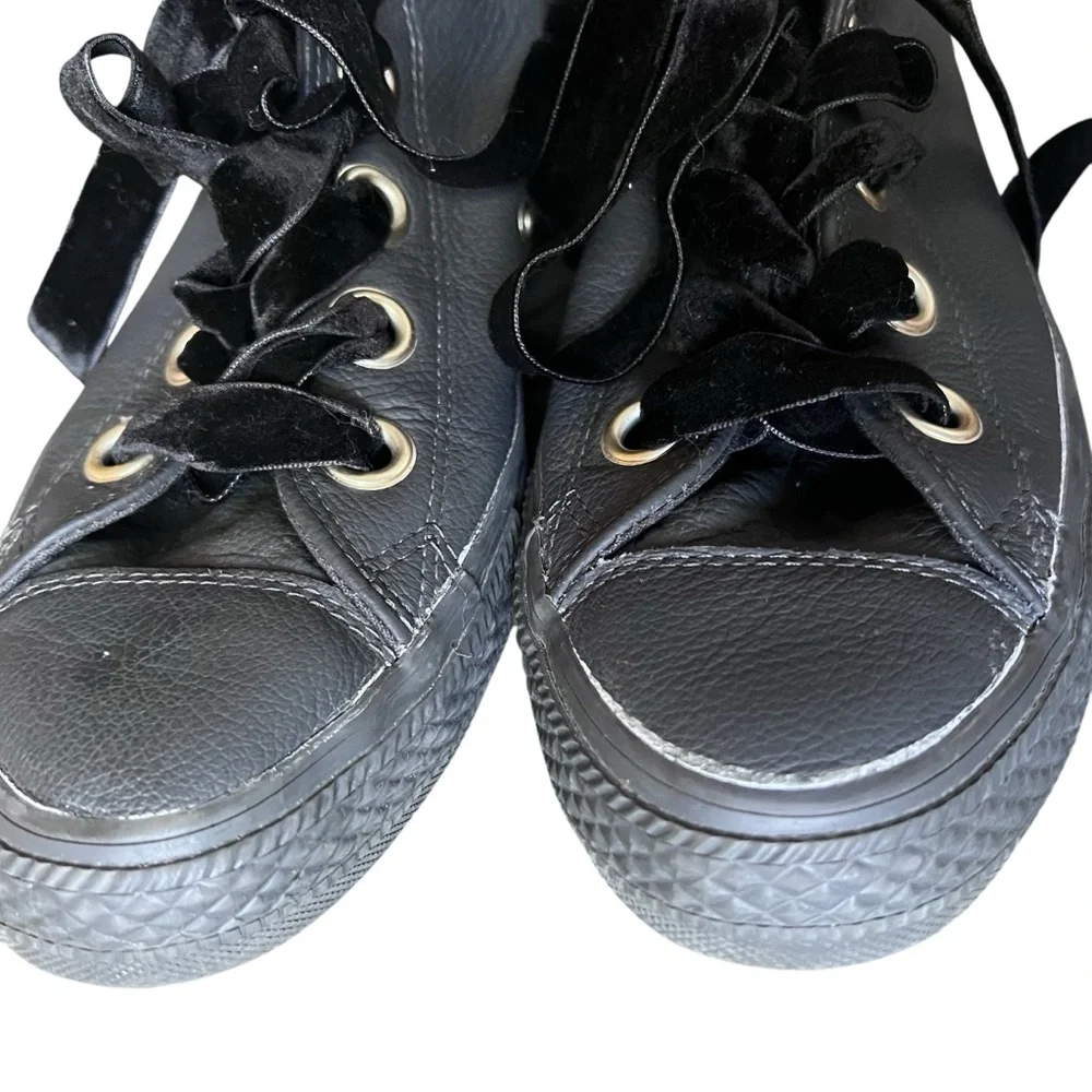 Converse Black Genuine Leather High-Top Gold Logo Sneakers Women 9 EUC - Picture 6 of 9